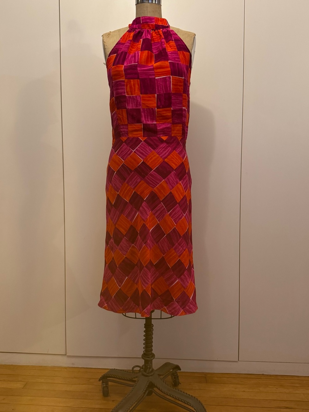 Alice & Trixie Pink and Orange Halter silk 100% Midi Dress